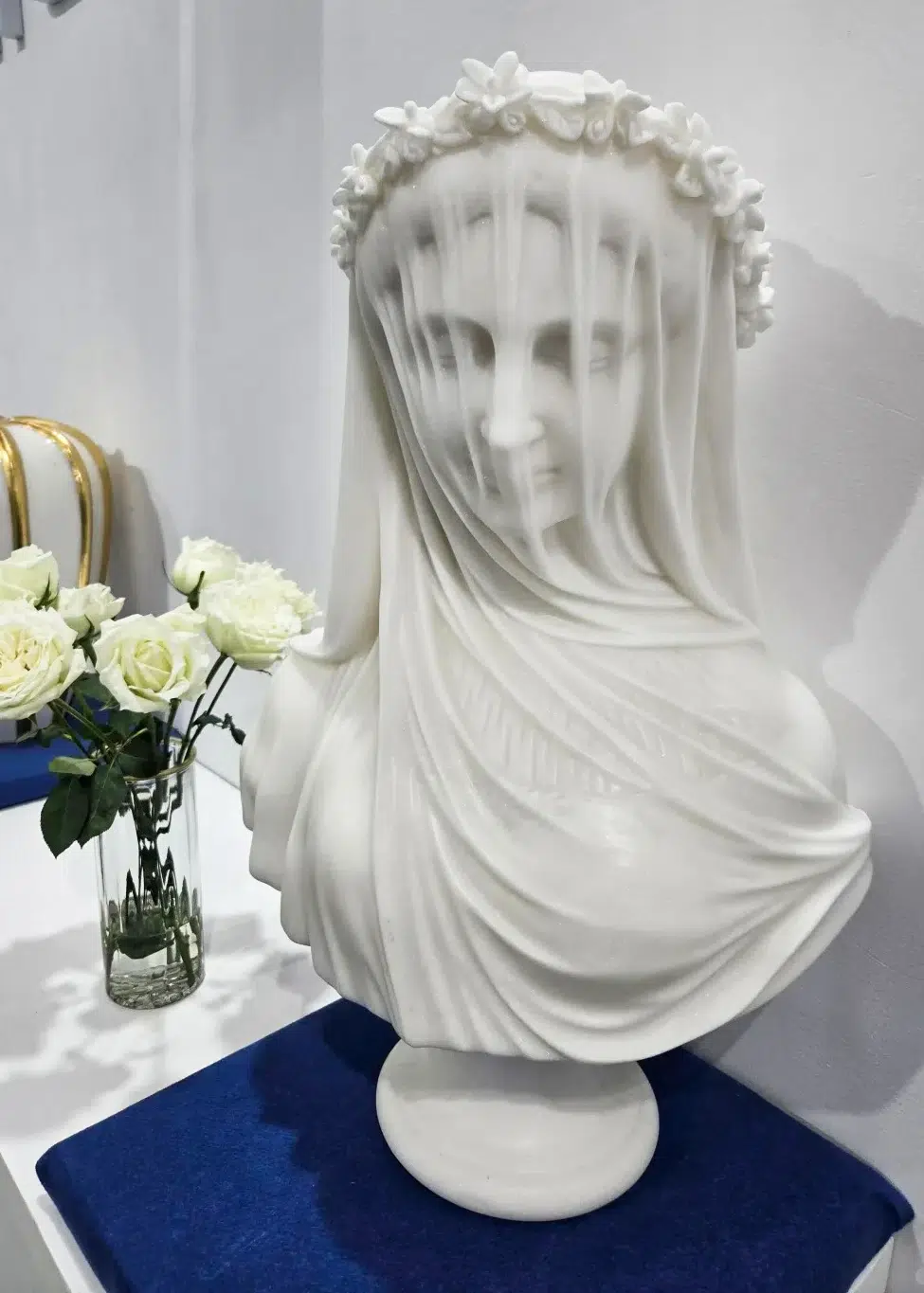 Handcrafted stone crafts - decorative ornaments, pet bowls | Dongxing Stone