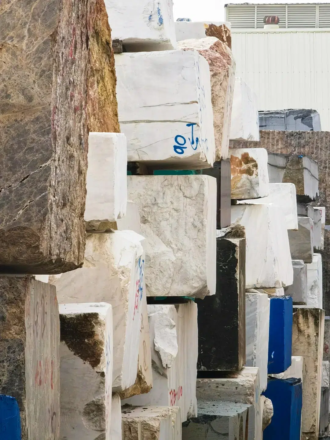 Stone raw blocks - marble, luxury stone quarry blocks | Dongxing Stone